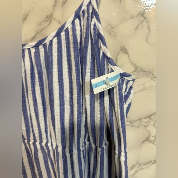 NEW RAILS Blakely Dress Stripe Pattern
Scoop Neck Blue White Size L - Picture 9 of 14